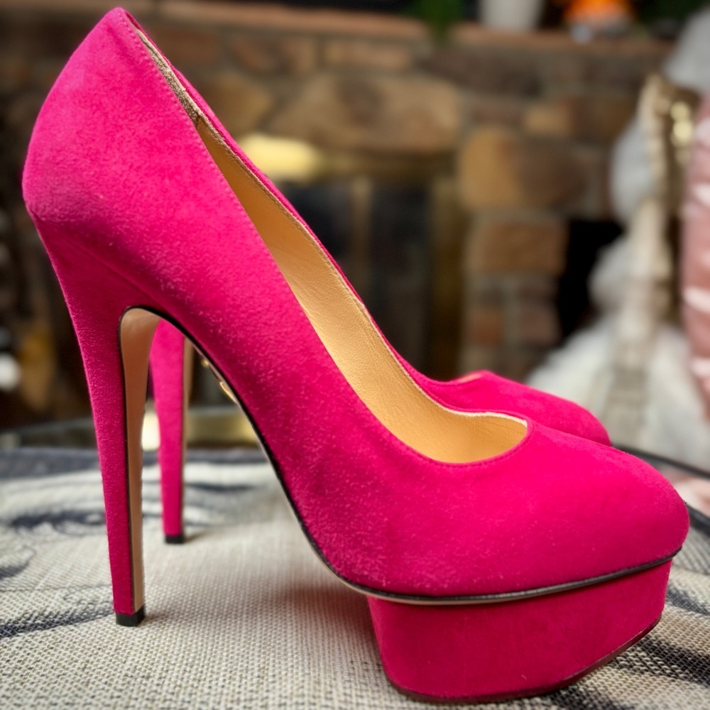 Charlotte Olympia Magenta Suede 1.5” Platform w/ 5.75” Heel, Sz 38.5/8 - Picture 2 of 10